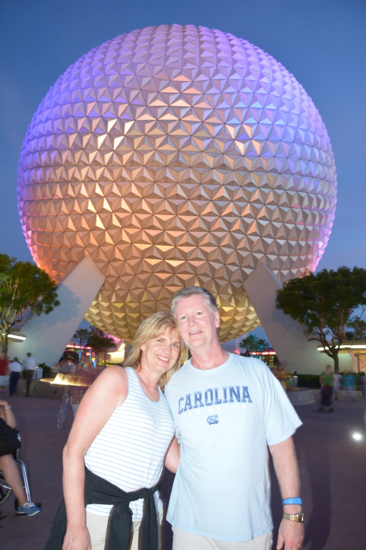 EPCOT_ECENTR3_7049454380
